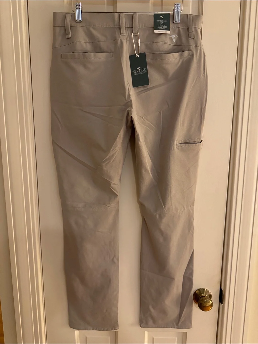 32x30 Genteal Trailhead Pant in Khaki